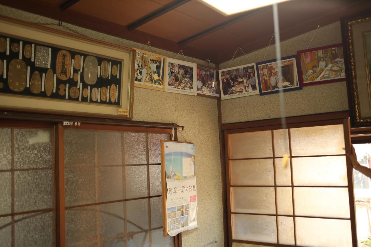 Hojo Suigun Youth Hostel Мацуяма Екстер'єр фото