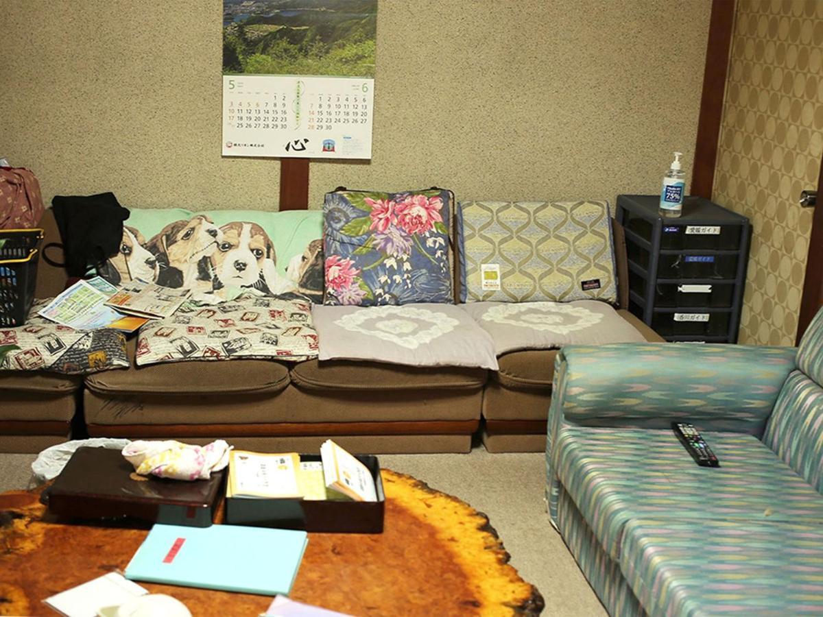 Hojo Suigun Youth Hostel Мацуяма Екстер'єр фото