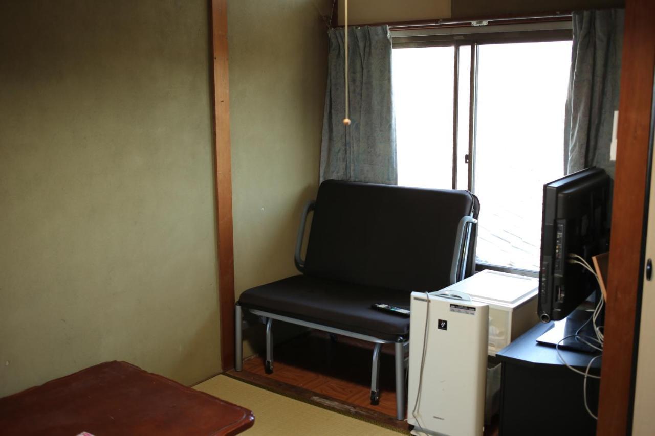 Hojo Suigun Youth Hostel Мацуяма Екстер'єр фото